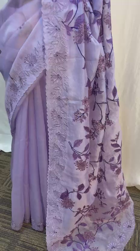 Load and play video in Gallery viewer, Lavender Applique Saree
